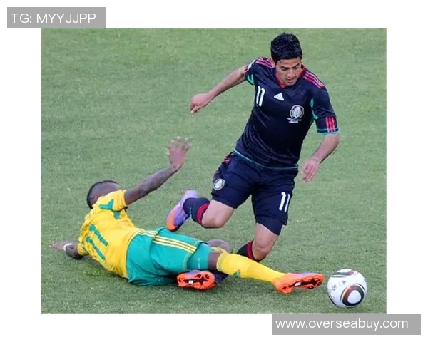 当足球巨星踏入篮球赛场跨界争锋展现双重运动天赋魅力