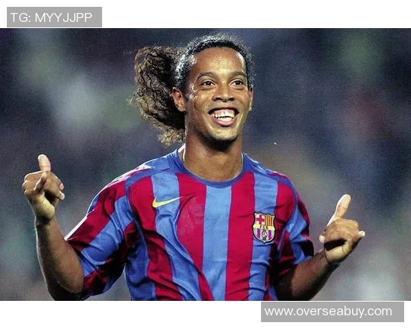 小罗凭借何种天赋和表现成为足球星球员的传奇人物